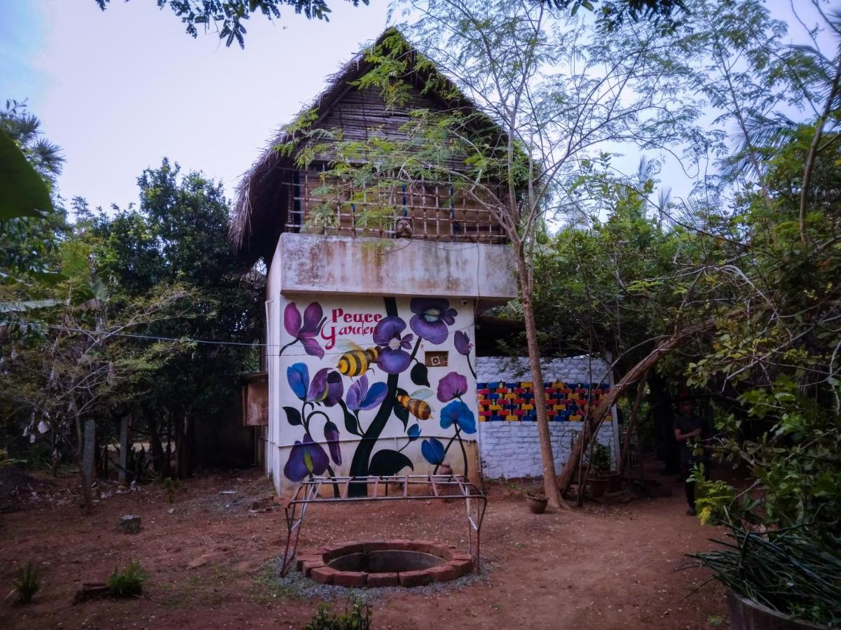 A Pousada Peace Garden Auroville Exterior foto